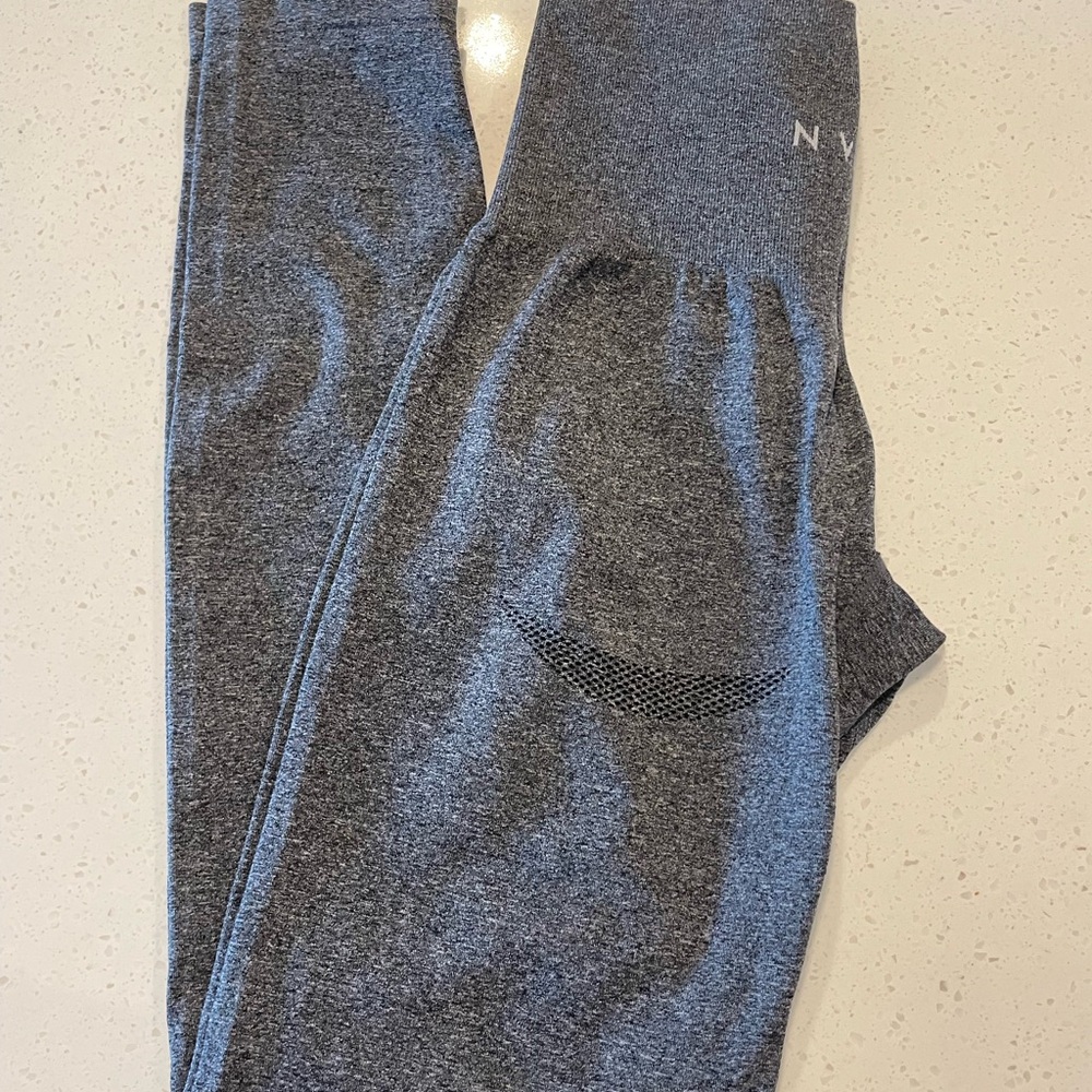 NVGTN Leggings